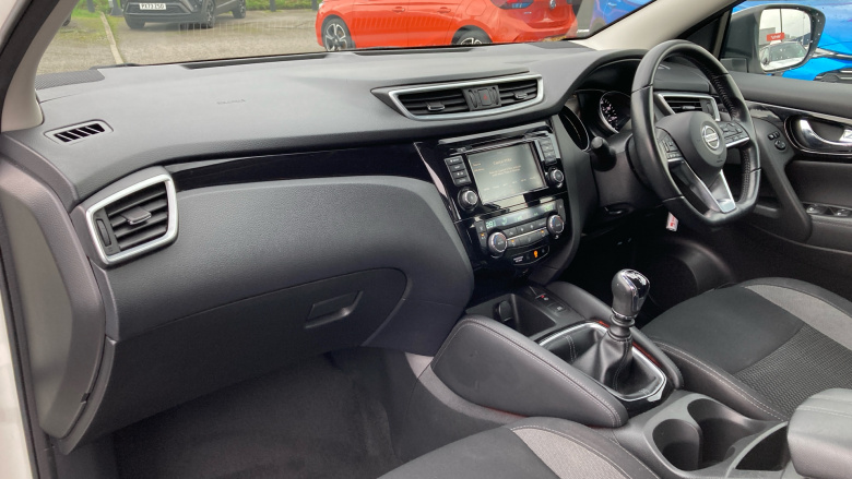 Nissan Qashqai 1.5 dCi 115 Acenta Premium 5dr Diesel Hatchback